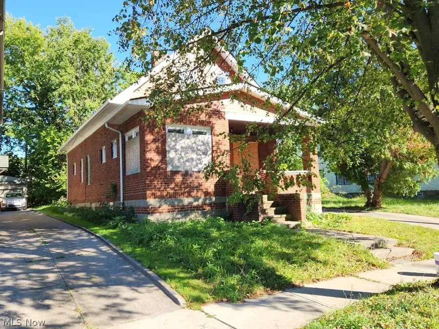 3331 E 145th Street, Cleveland, OH 44120 - #2