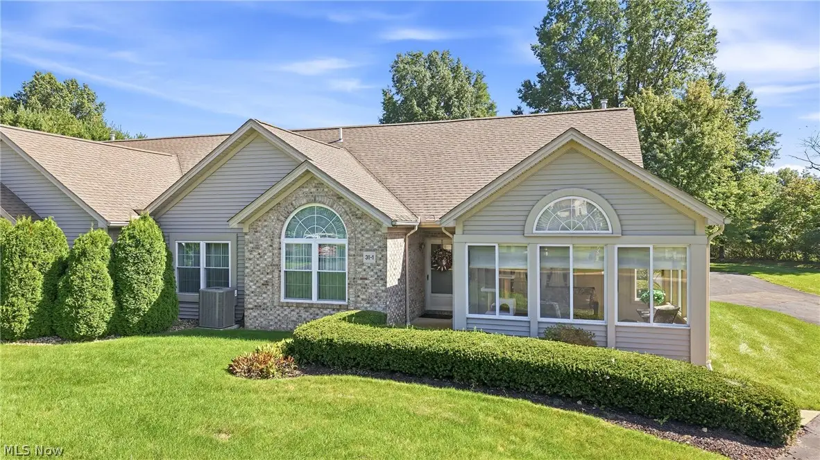 31 Parkside Circle #1, Canfield, OH 44406 - #1