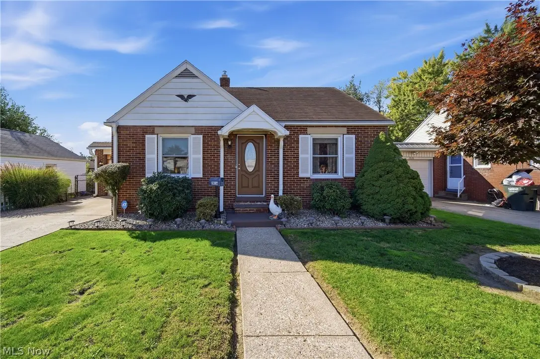2816 14th Nw Street, Canton, OH 44708 - #1