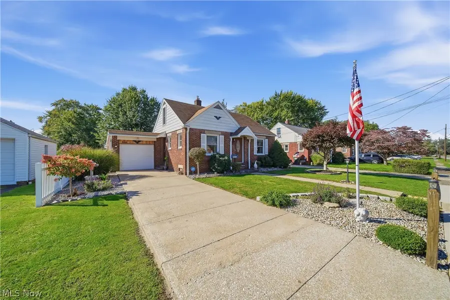 2816 14th Nw Street, Canton, OH 44708 - #2