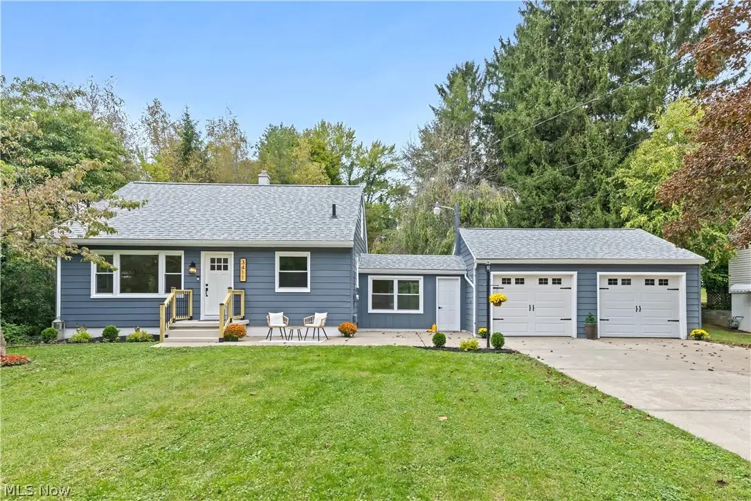 3411 Sweitzer Nw Street, Uniontown, OH 44685 - #1