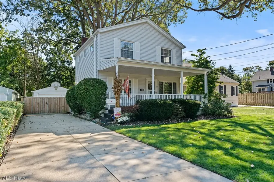2821 7th Street, Cuyahoga Falls, OH 44221 - #2