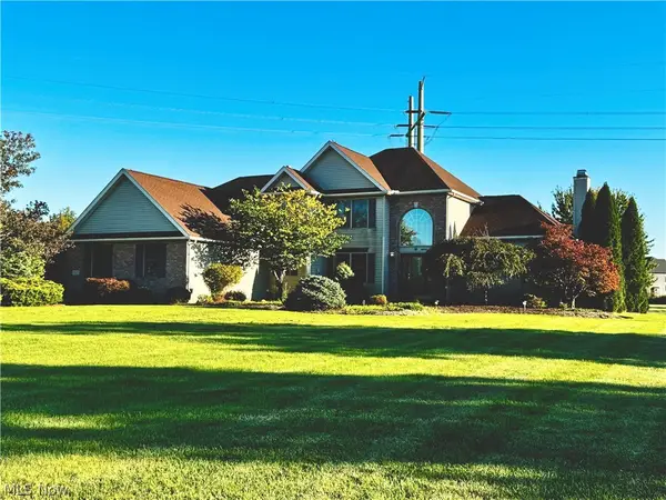25137 Crosstie Trail, Columbia Station, OH 44028