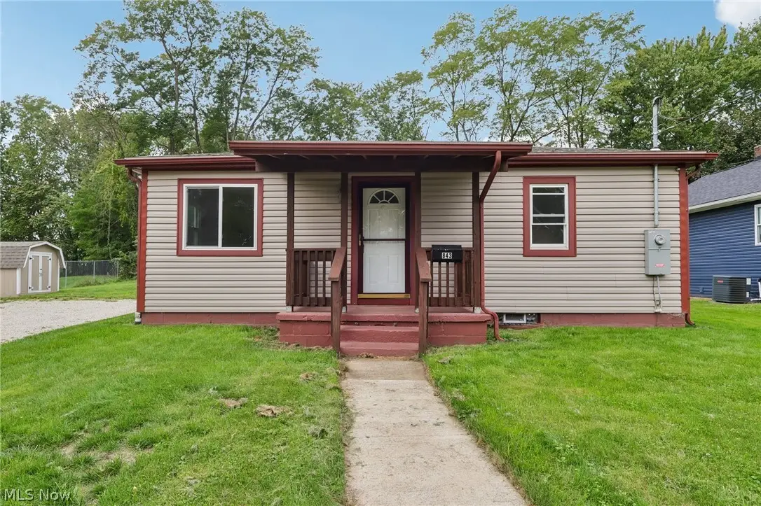 843 11th Se Street, Massillon, OH 44646 - #1