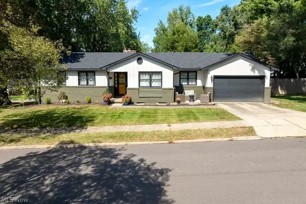 1133 Romayne Drive, Akron, OH 44313