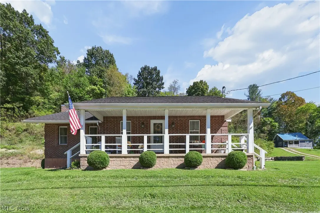 702 Zanesville Street, Beverly, OH 45715 - #1