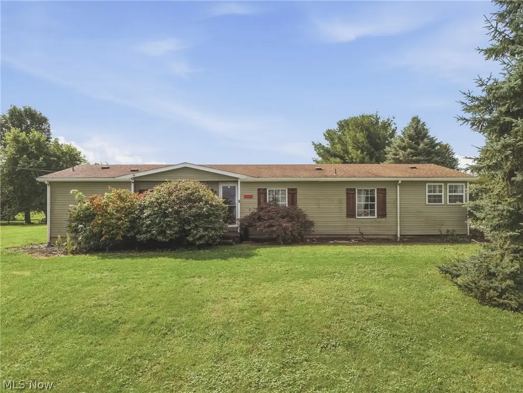 3839 E Sterling Road, Creston, OH 44217 - #1