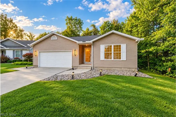 1393 Cross Cove, Austintown, OH 44515