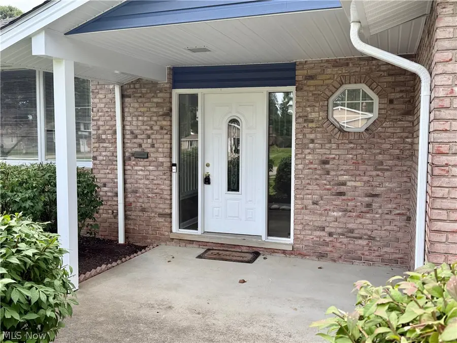 7052 Fox Hill Drive, Solon, OH 44139 - #2