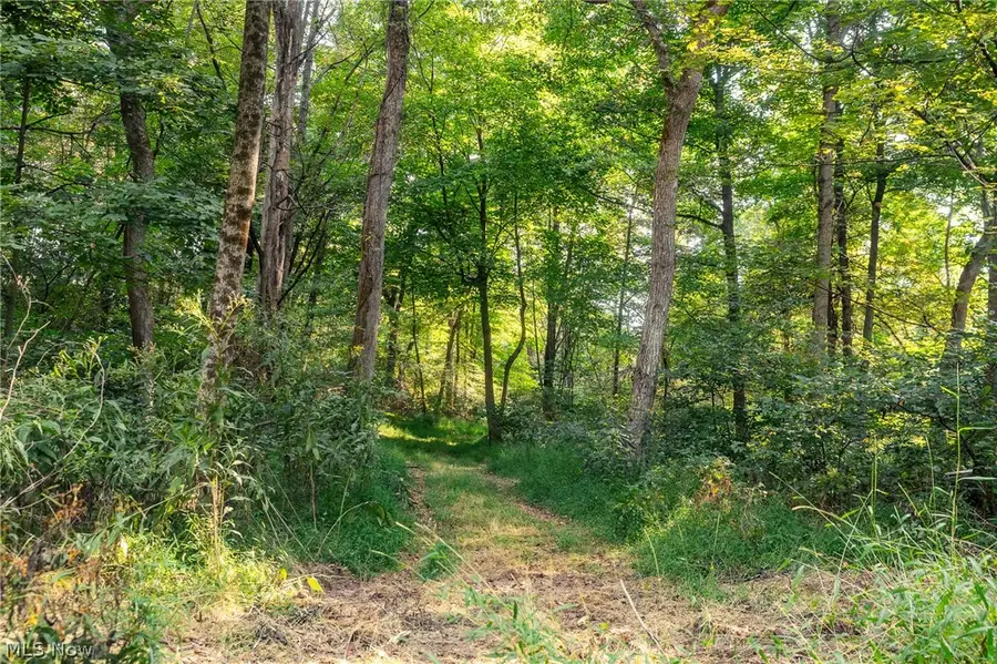 10772 Lawndell Sw Road #2, Navarre, OH 44662 - #3