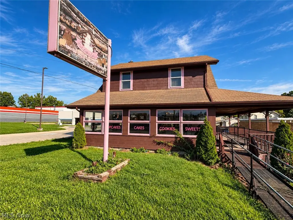 5416 Mahoning Avenue, Austintown, OH 44515 - #1