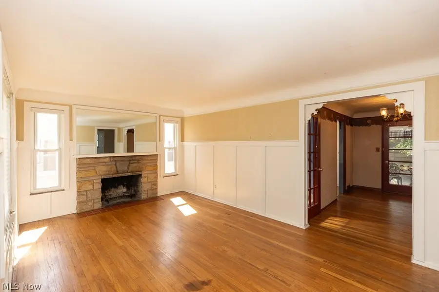 3888 W 227th Street, Fairview Park, OH 44126 - #2