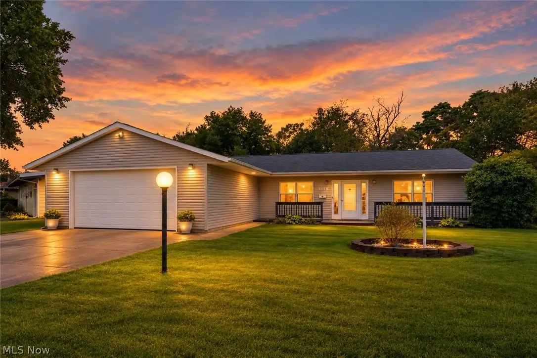 4548 3rd Nw Street, Canton, OH 44708 - #1