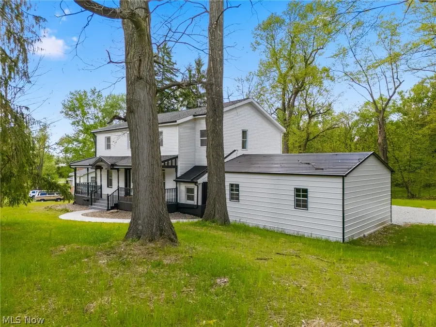 6097 Reno Drive, Louisville, OH 44641 - #2