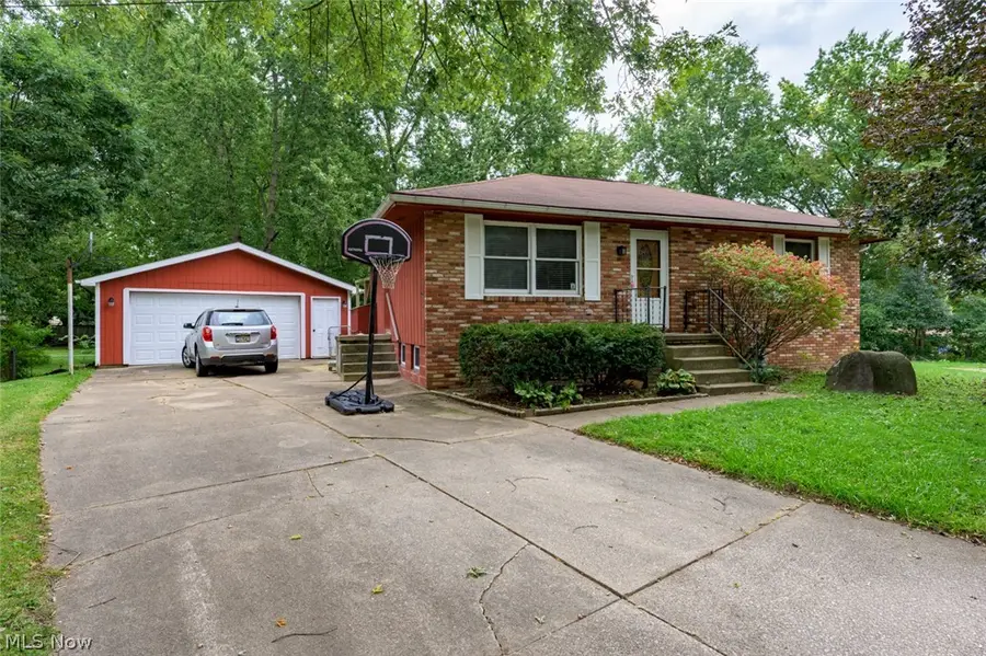 3744 Pelham Lane, Kent, OH 44240 - #2