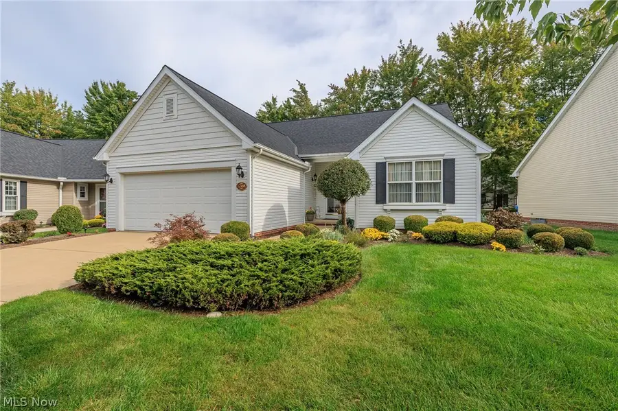 12168 Nutmeg Court, North Royalton, OH 44133 - #2