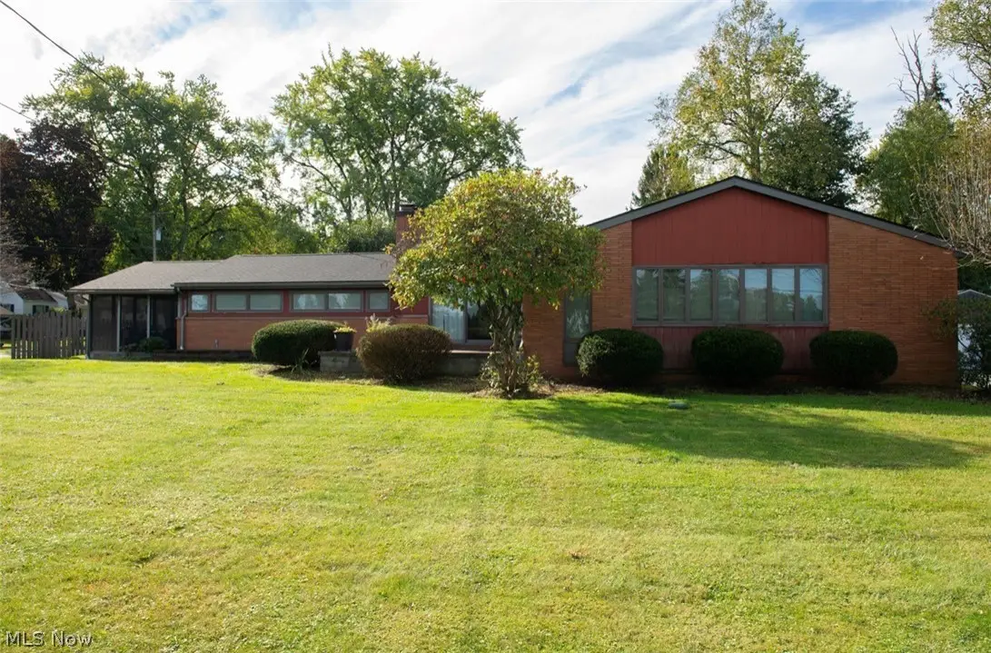 6262 W Liberty, Hubbard, OH 44425 - #1