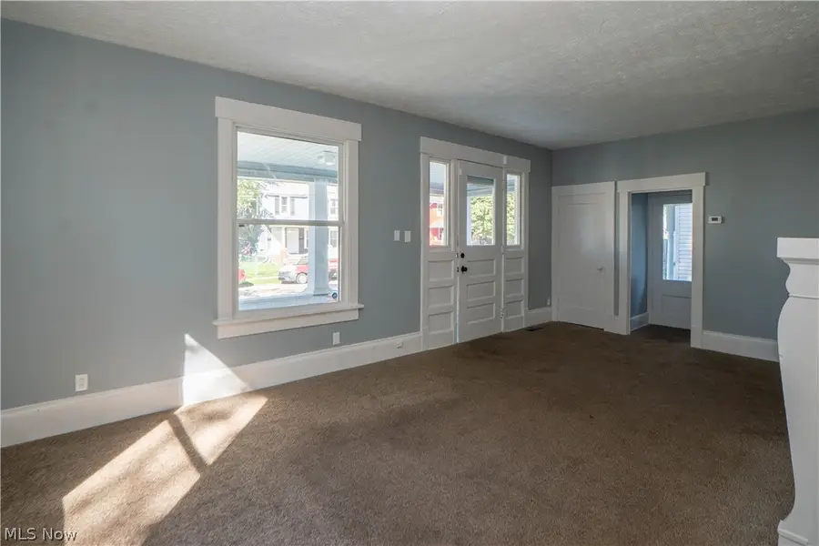 1238 Shorb Nw Avenue, Canton, OH 44703 - #3