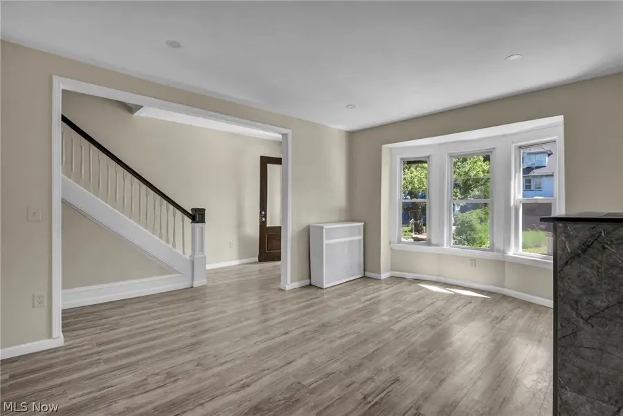 1726 Holyoke Avenue, East Cleveland, OH 44112 - #3