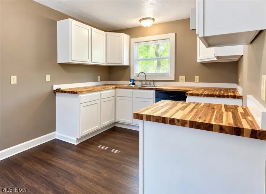 847 Keeney Street, Akron, OH 44310 - #2