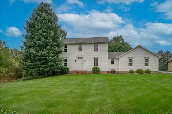 8019 Blendwood Ne Avenue, Canton, OH 44721