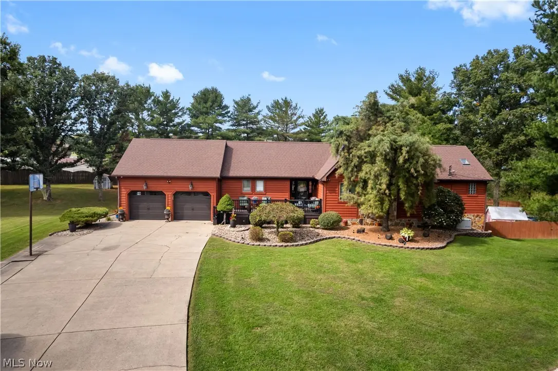 389 Meadowland Drive, Mineral Wells, WV 26150 - #1