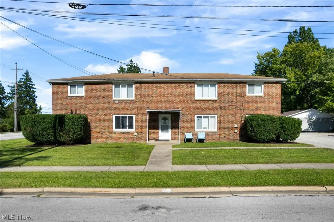 3293 7th Street, Cuyahoga Falls, OH 44221 - #1