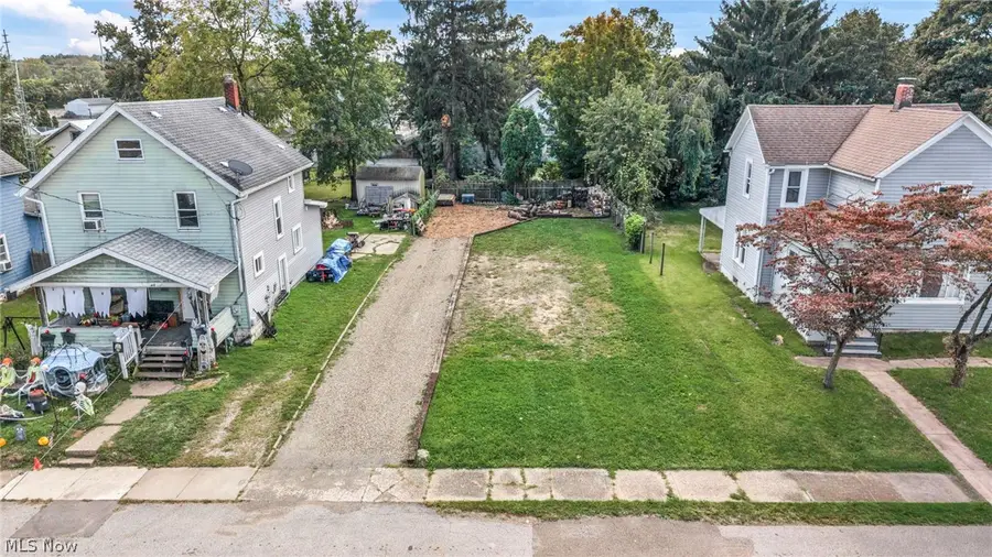 52 Norwood Street, Barberton, OH 44203 - #3