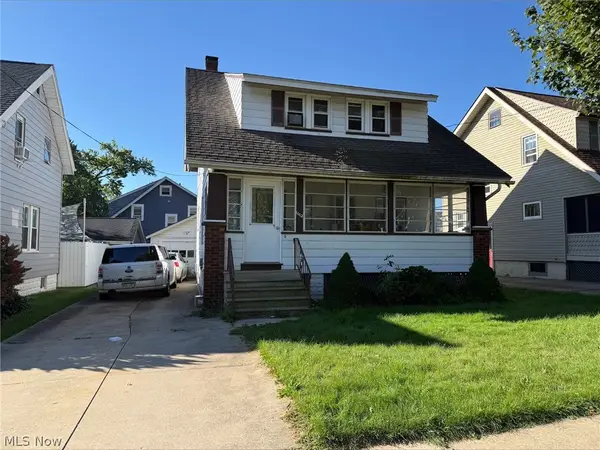 1012 Sackett Avenue, Cuyahoga Falls, OH 44221