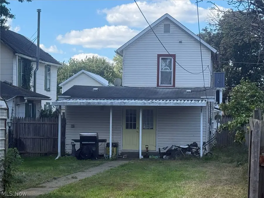 522 S 10th Street, Coshocton, OH 43812 - #2