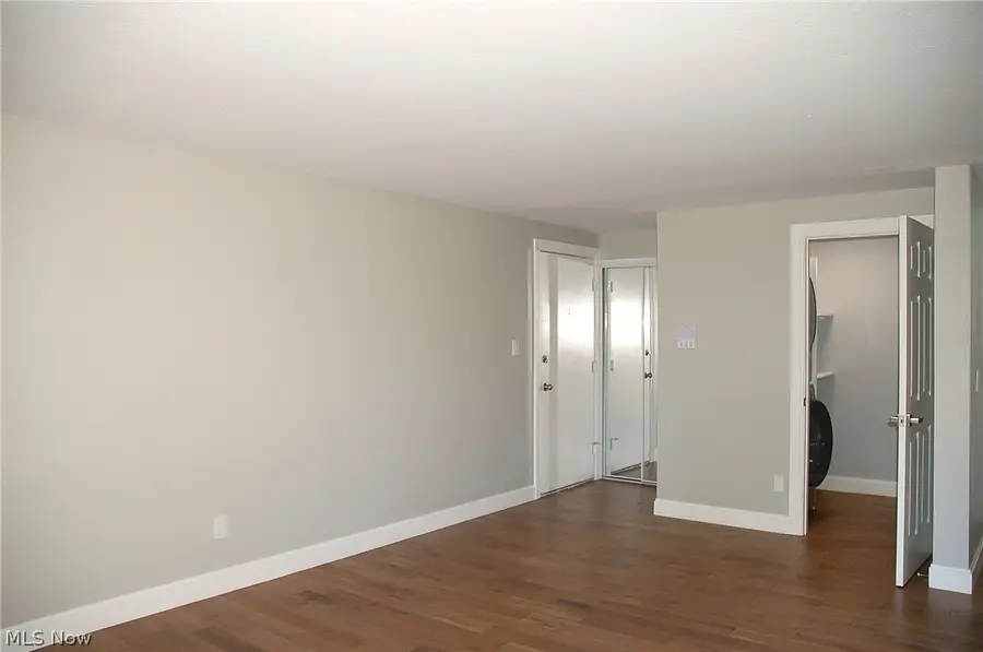 9511 Sunrise Boulevard, North Royalton, OH 44133 - #2