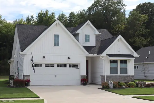 2163 Myla Way, Amherst, OH 44035