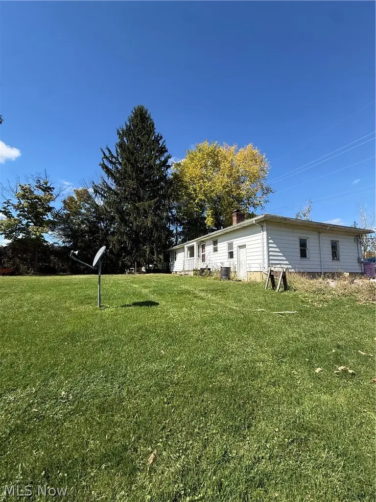 14637 Mayfield Road, Huntsburg, OH 44046 - #2