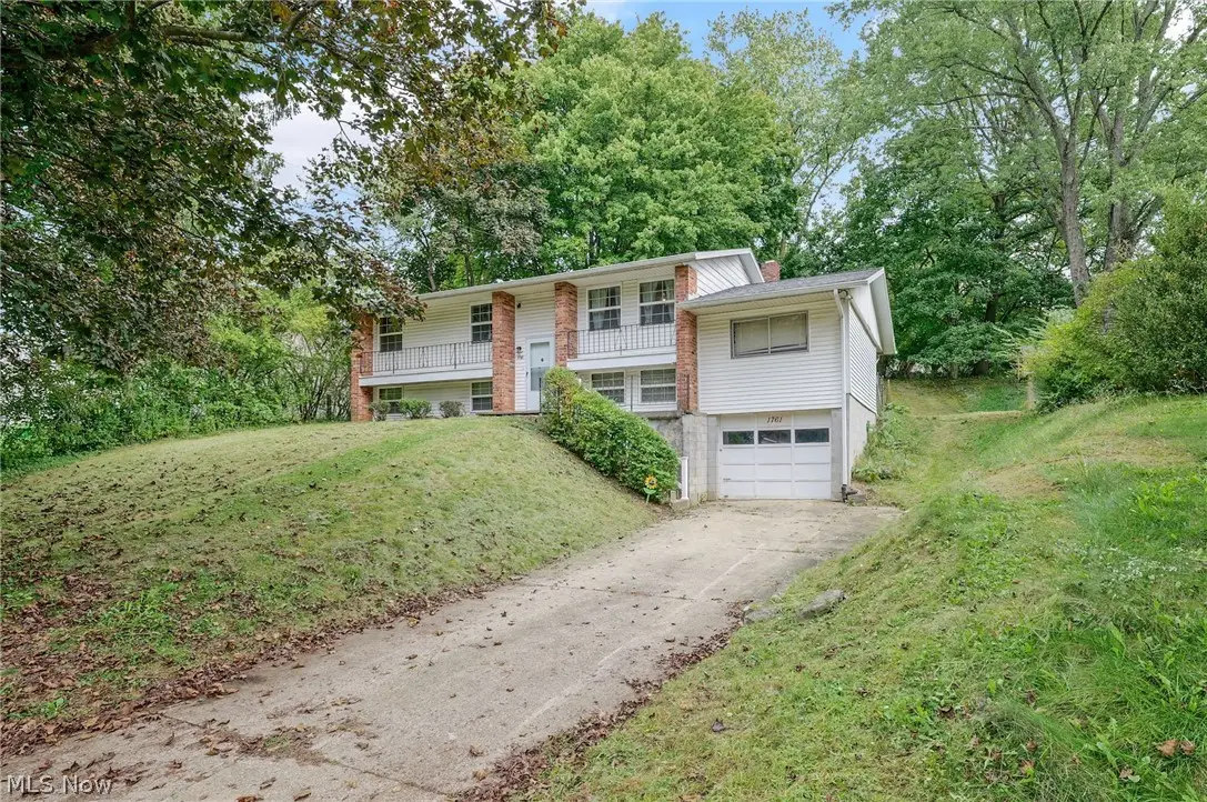 1761 Woodcrest Drive, Wooster, OH 44691 - #1