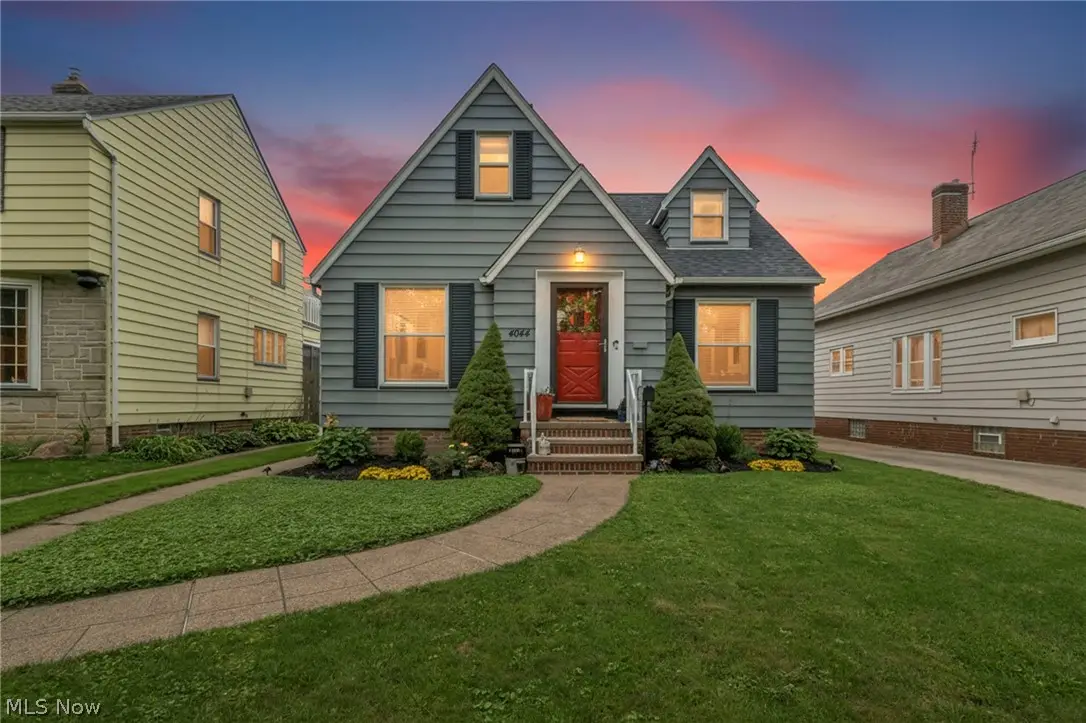 4044 W 157th Street, Cleveland, OH 44135 - #1