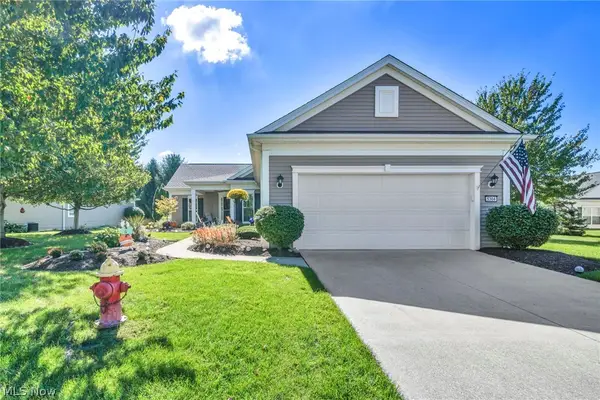 5304 Lake Forest Reserve Lane, Brunswick, OH 44212