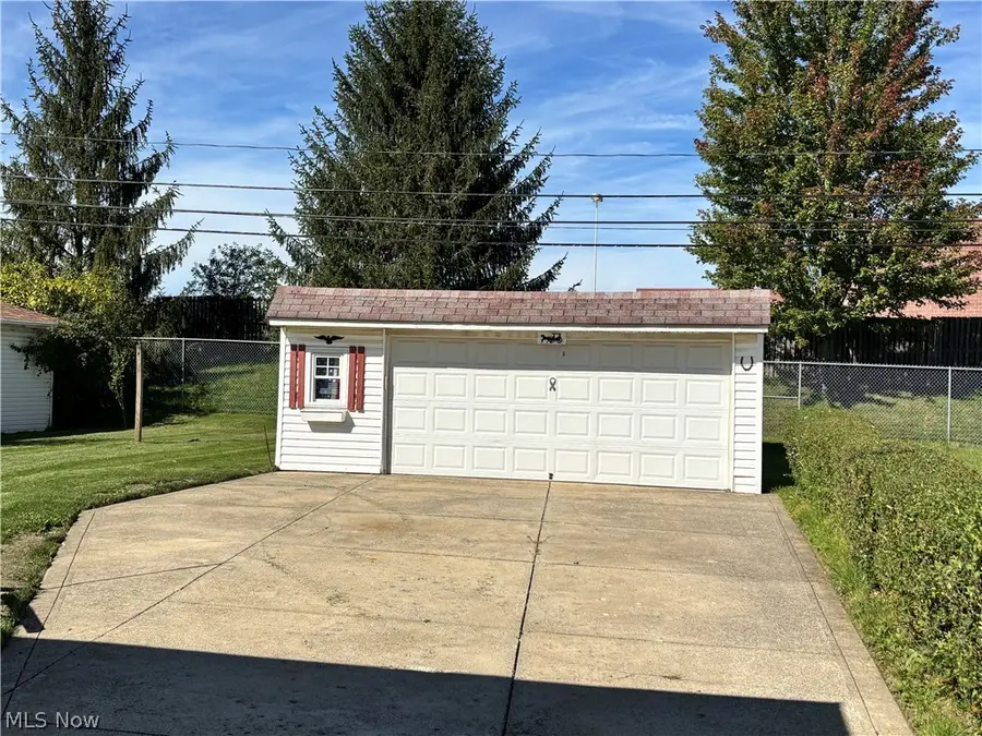 79 Willard Avenue, Bedford, OH 44146 - #2
