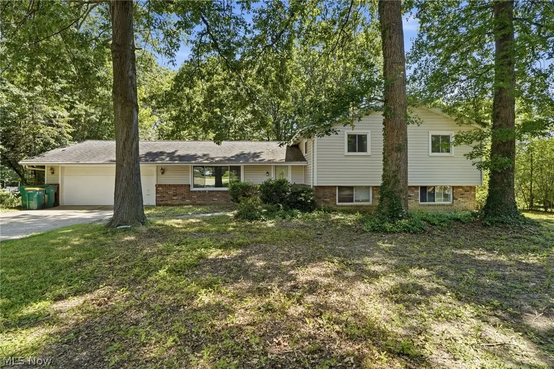 7711 King Memorial Road, Mentor, OH 44060 - #1