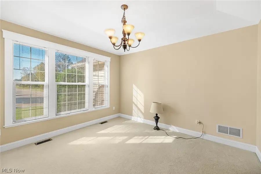 3980 Arbor Creek Nw Avenue, Canton, OH 44718 - #3