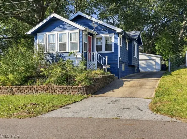 979 Iona Avenue, Akron, OH 44314