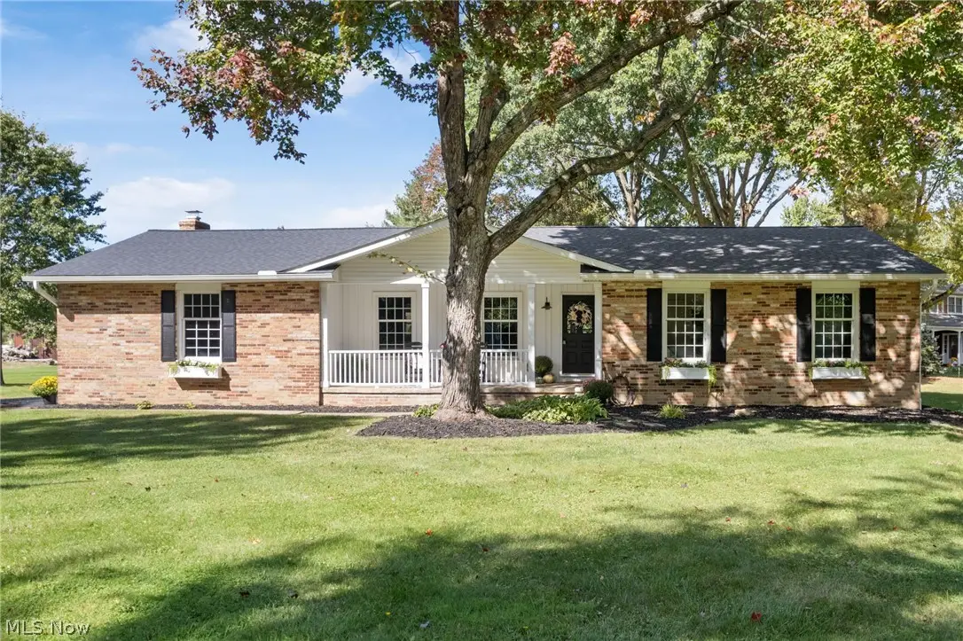 7566 Wake Robin Drive, Hudson, OH 44236 - #1
