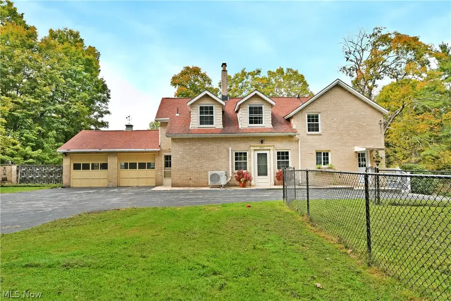 892 Yankee Run Road, Masury, OH 44438 - #3