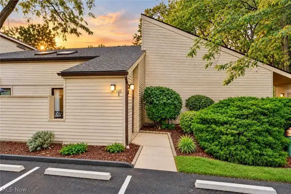 1460 Cedarwood Drive #23G, Westlake, OH 44145