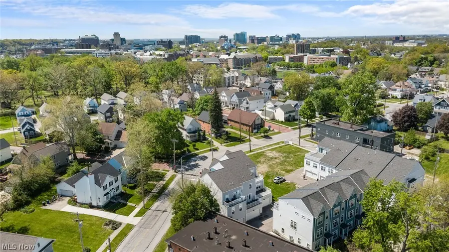 12203 Ashbury Avenue, Cleveland, OH 44106 - #3