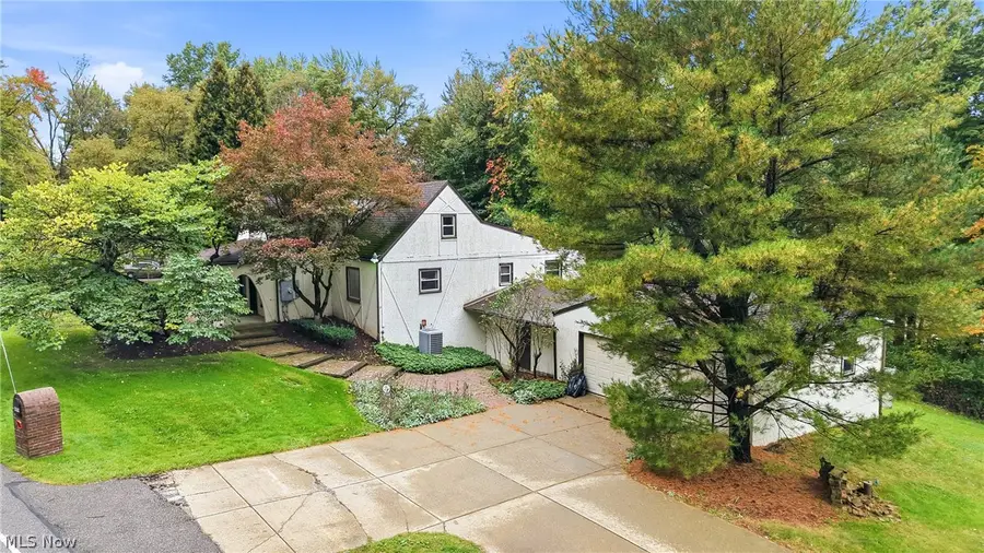 4874 Logan Way, Hubbard, OH 44425 - #2