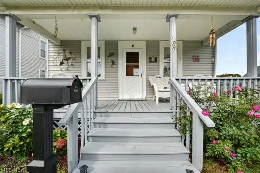 1227 W 3rd Street, Ashtabula, OH 44004 - #2