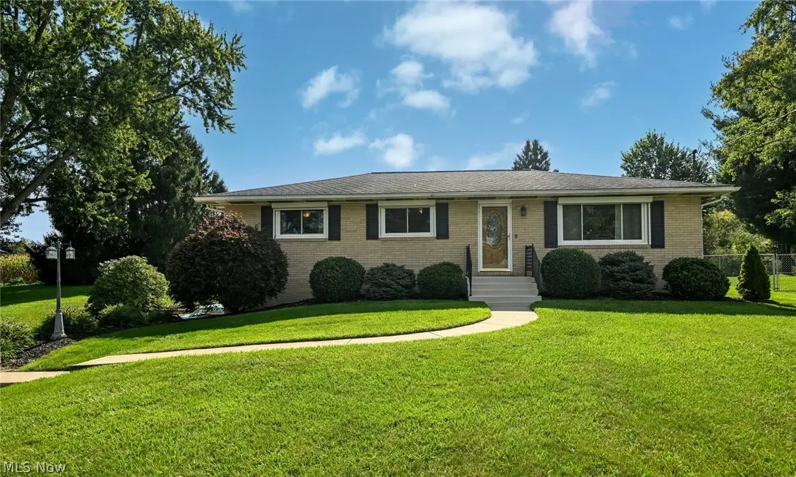 1420 Whitehall Drive, Mogadore, OH 44260 - #1