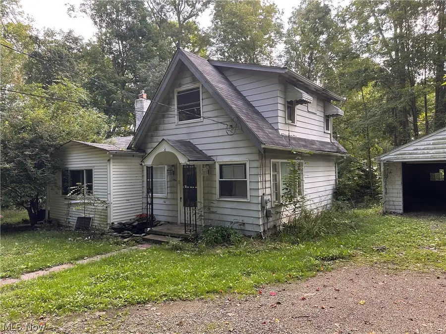 3001 Mayfair Road, Green, OH 44312 - #2