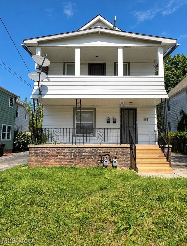 865 Whitcomb Road, Cleveland, OH 44110