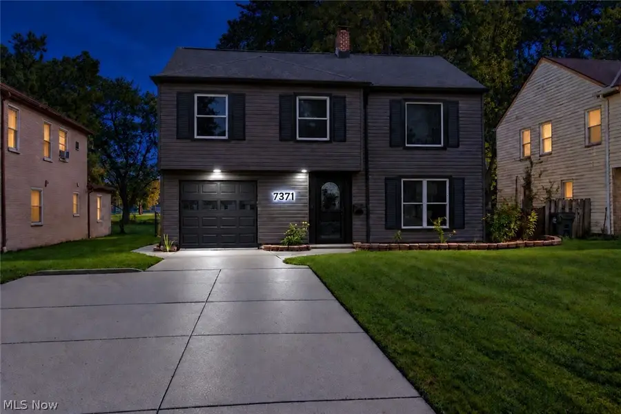 7371 Parma Park Boulevard, Parma, OH 44130 - #3